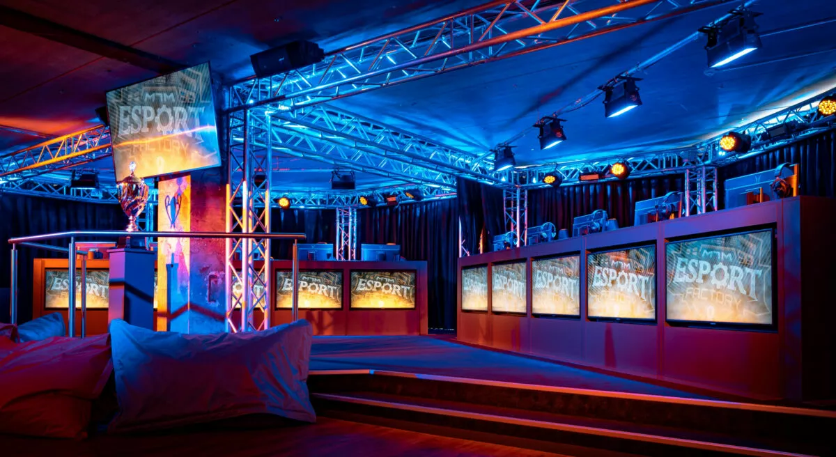 die 2 Lan in der Esport Factory